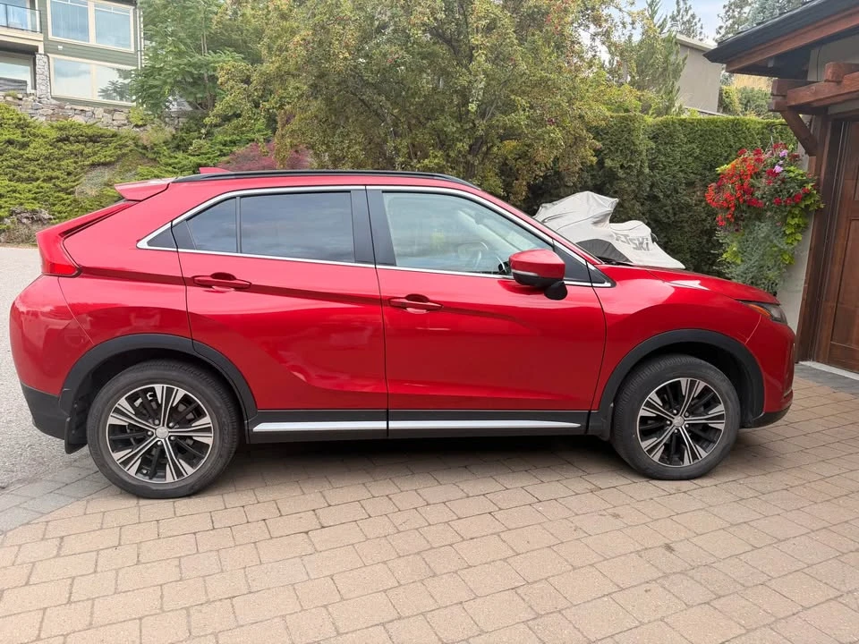 2018 Mitsubishi Eclipse Cross - Image 7 of 9