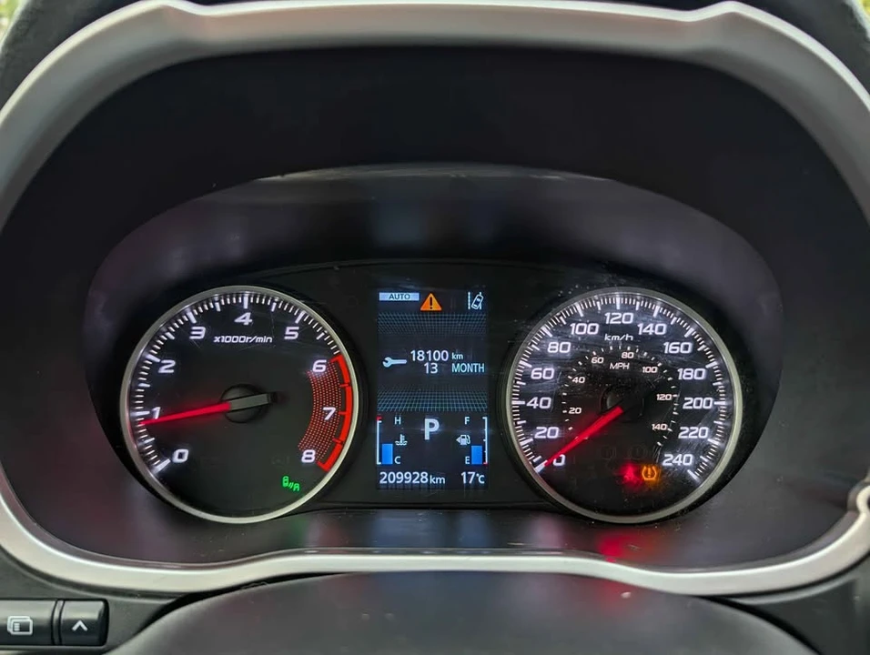 2018 Mitsubishi Eclipse Cross - Image 14 of 18