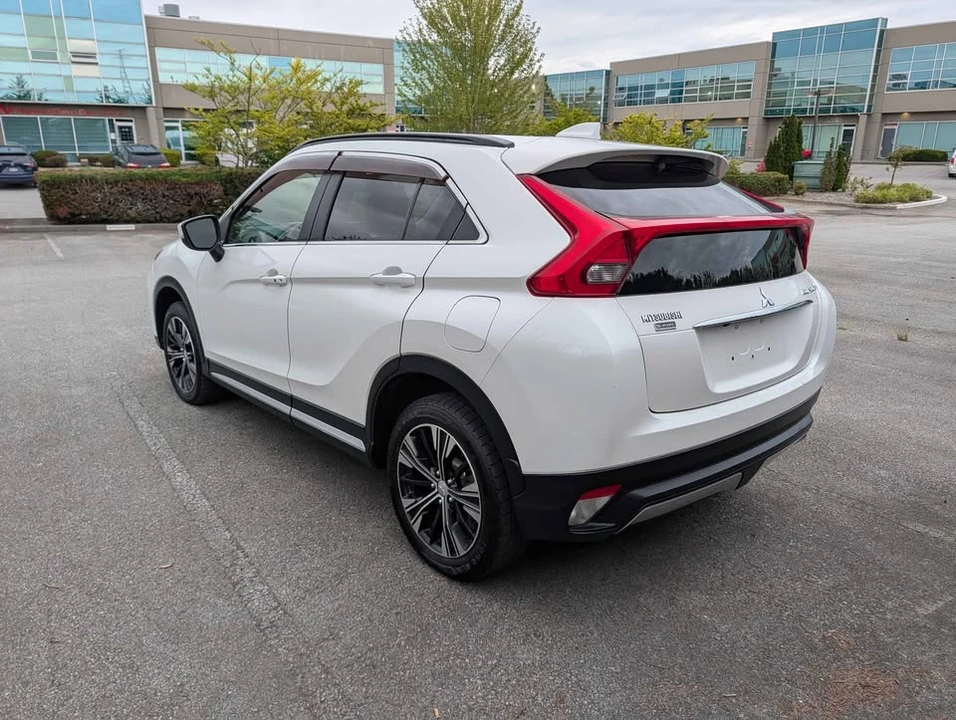 2018 Mitsubishi Eclipse Cross - Image 7 of 18