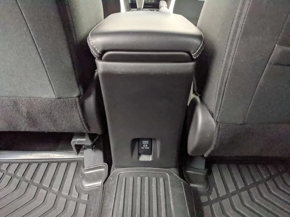 2018 Mitsubishi Eclipse Cross - Image 11 of 20
