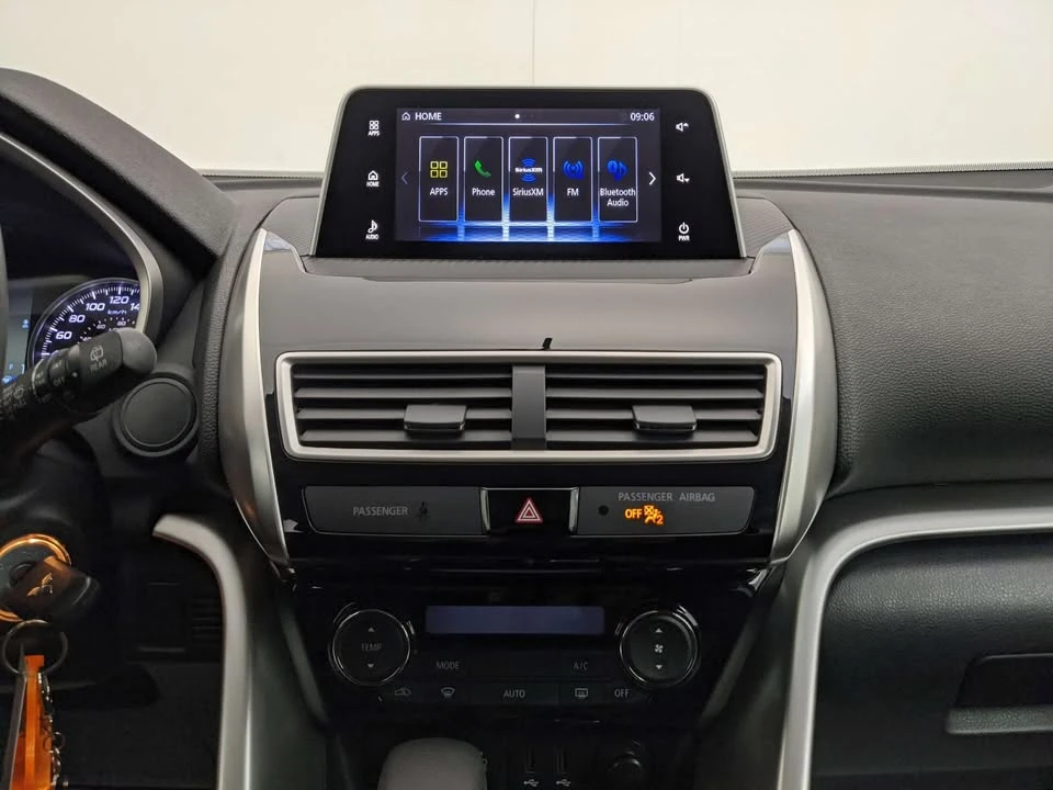 2018 Mitsubishi Eclipse Cross - Image 15 of 20