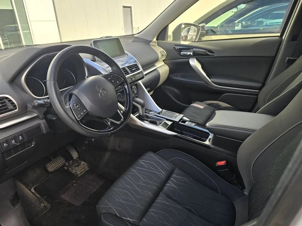 2018 Mitsubishi Eclipse Cross - Image 4 of 8