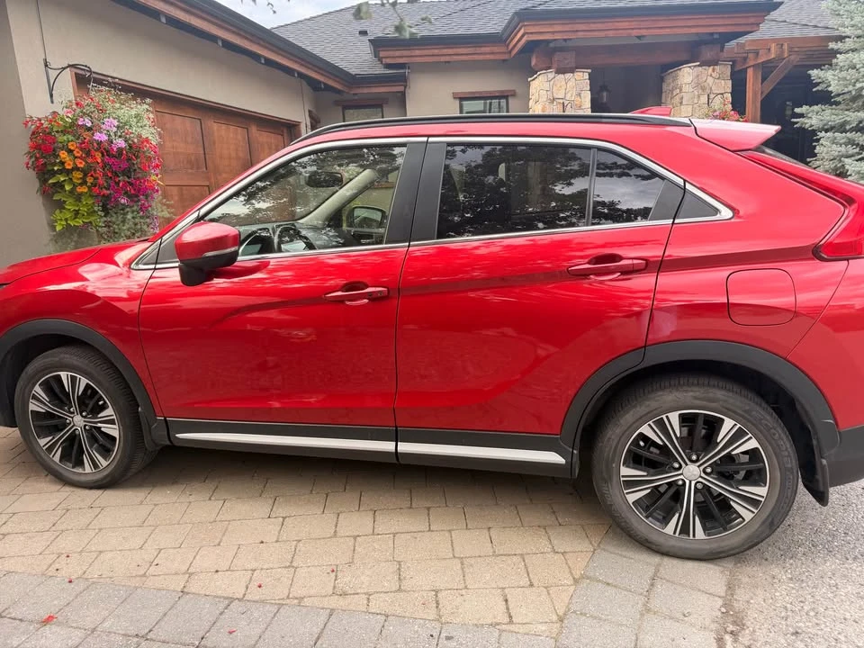 2018 Mitsubishi Eclipse Cross - Image 2 of 13