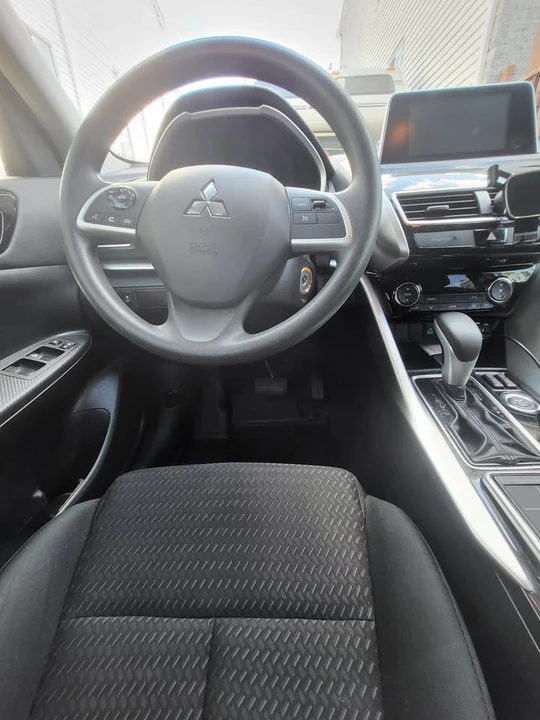 2018 Mitsubishi Eclipse Cross - Image 7 of 9