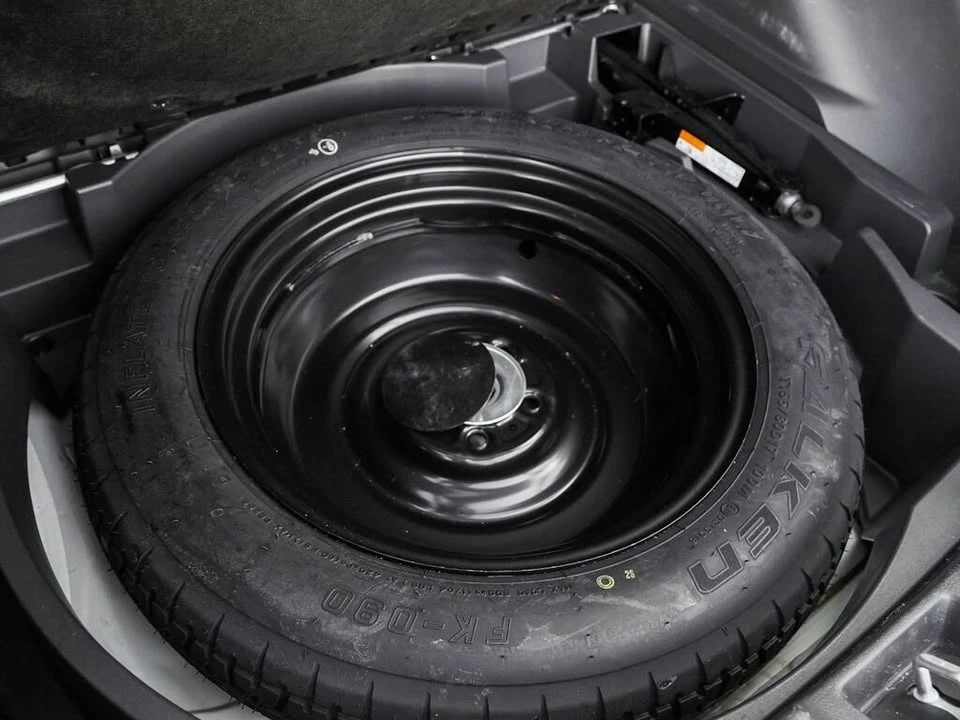 2018 Mitsubishi Eclipse Cross - Image 15 of 15