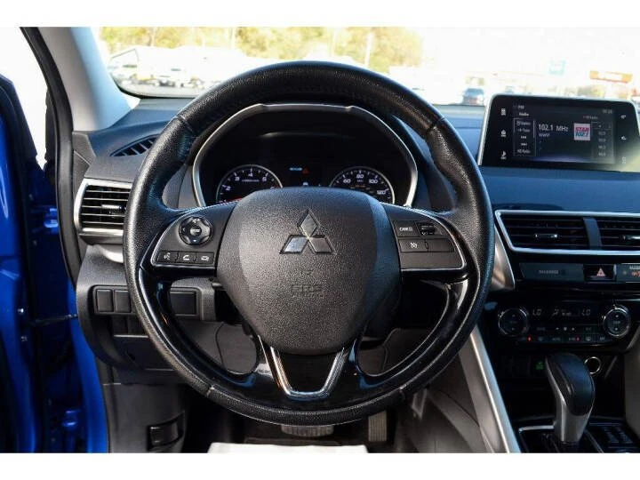 2018 Mitsubishi Eclipse Cross - Image 4 of 6