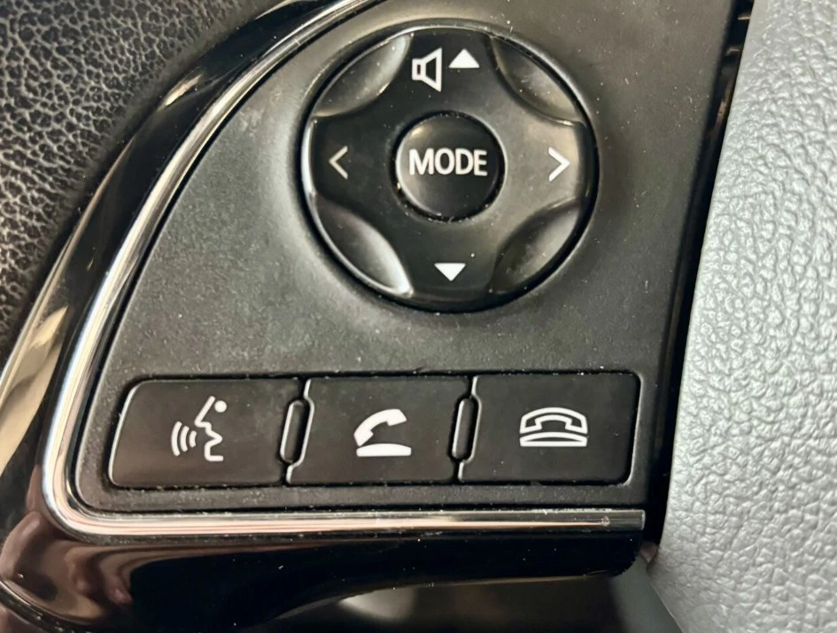 2018 Mitsubishi Eclipse Cross - Image 14 of 20
