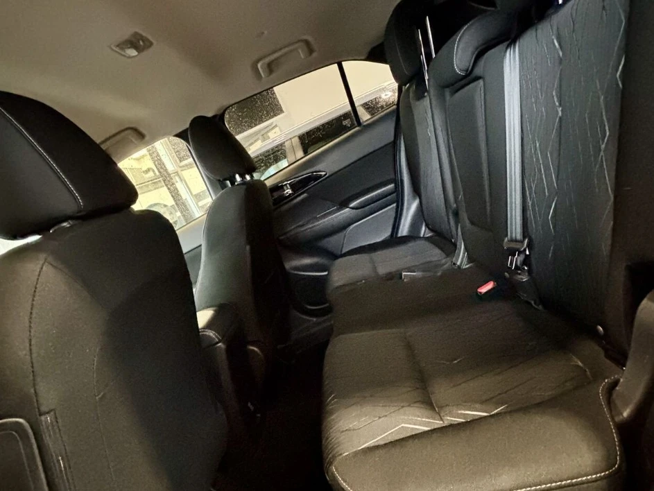 2018 Mitsubishi Eclipse Cross - Image 19 of 20