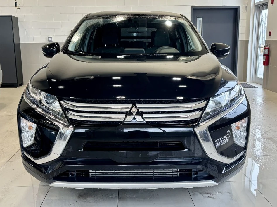 2018 Mitsubishi Eclipse Cross - Image 2 of 20