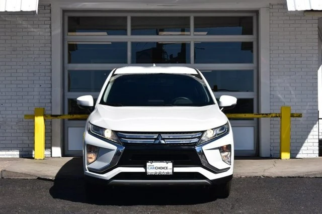 2018 Mitsubishi Eclipse Cross - Image 9 of 20