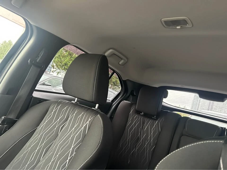 2018 Mitsubishi Eclipse Cross - Image 8 of 9