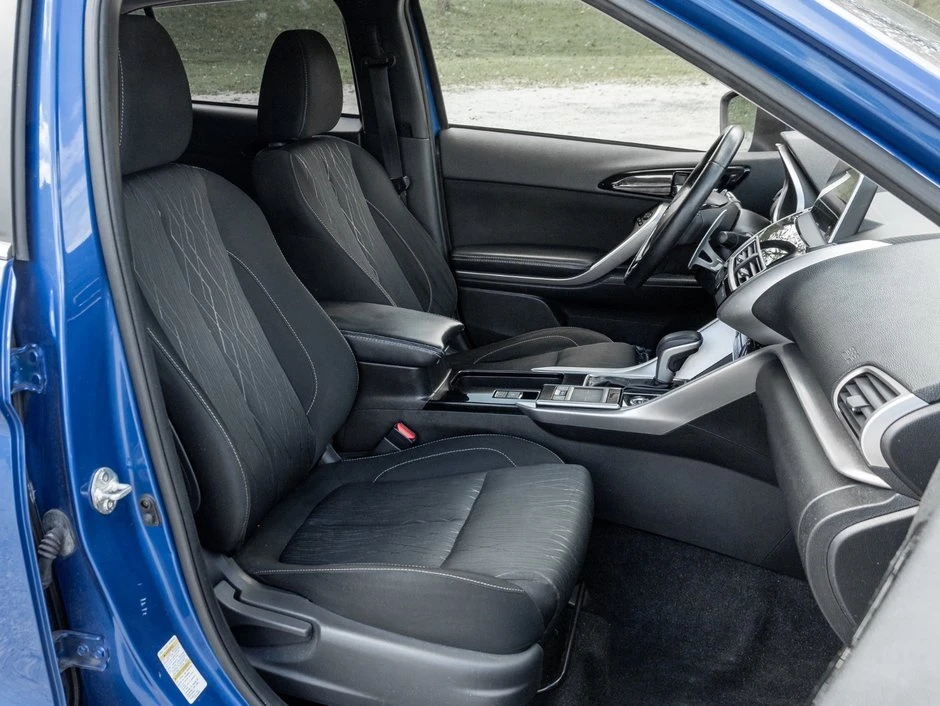 2018 Mitsubishi Eclipse Cross - Image 14 of 17