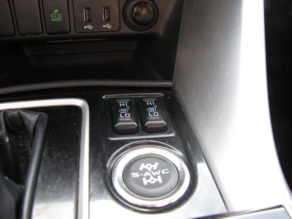 2018 Mitsubishi Eclipse Cross - Image 11 of 14