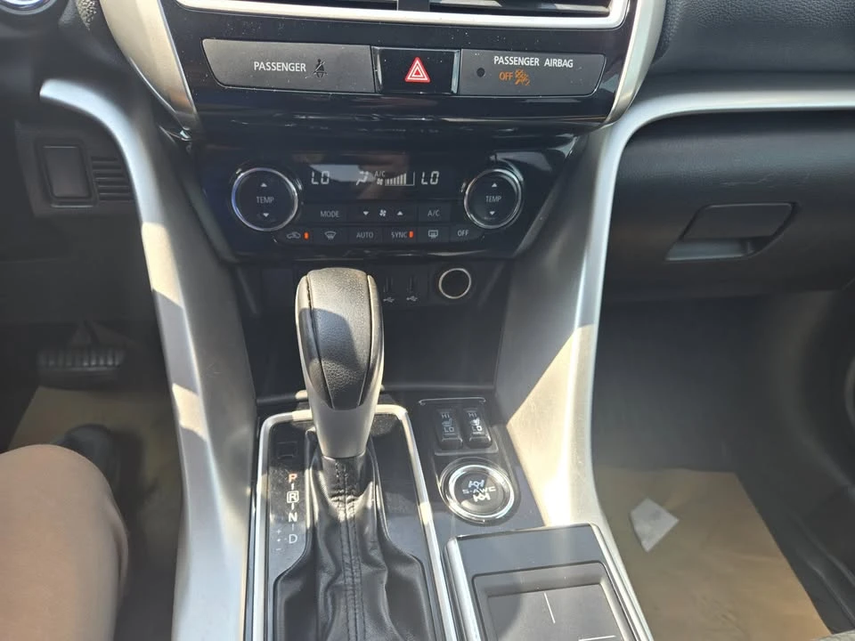 2018 Mitsubishi Eclipse Cross - Image 18 of 20