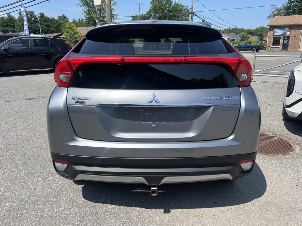 2018 Mitsubishi Eclipse Cross - Image 9 of 20