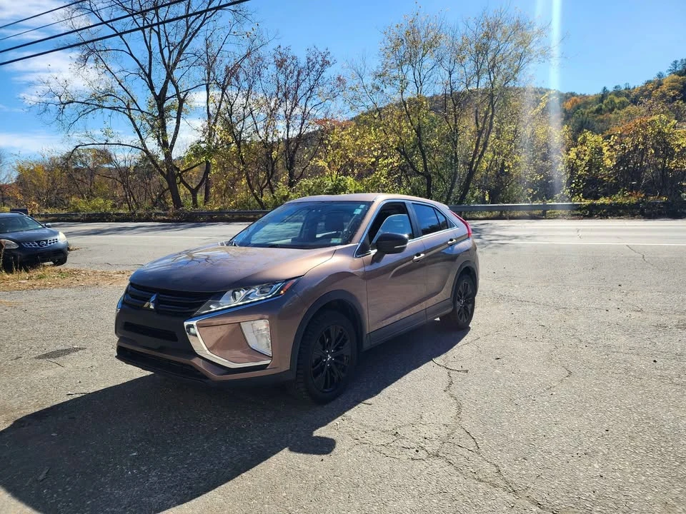 2018 Mitsubishi Eclipse Cross - Image 3 of 19