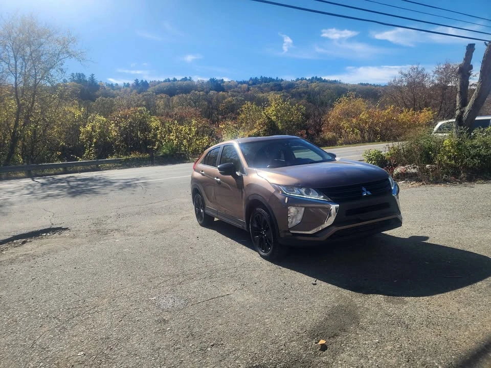 2018 Mitsubishi Eclipse Cross - Image 4 of 19