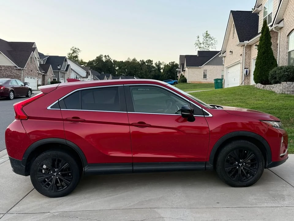 2018 Mitsubishi Eclipse Cross - Image 3 of 10