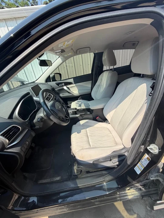 2018 Mitsubishi Eclipse Cross - Image 10 of 10