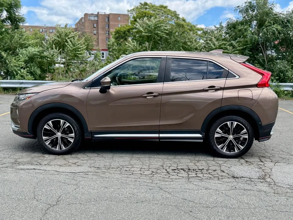2018 Mitsubishi Eclipse Cross - Image 5 of 18