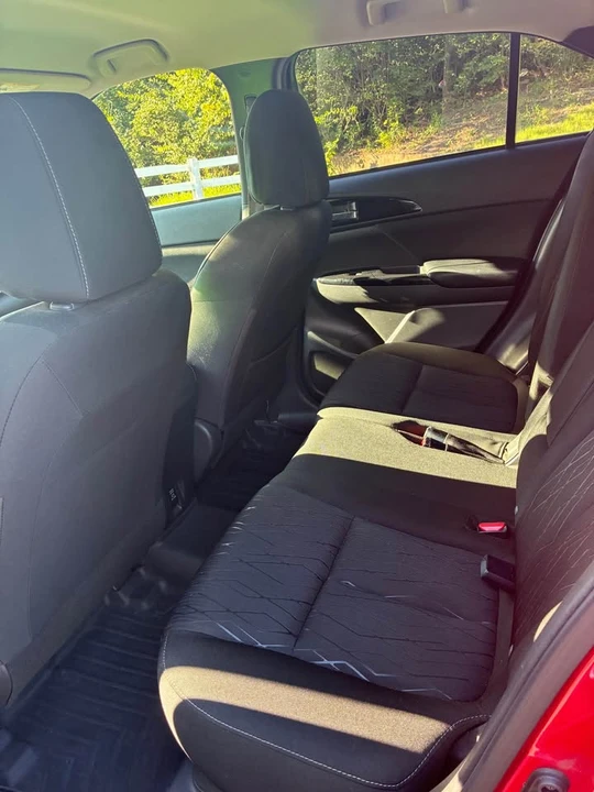 2018 Mitsubishi Eclipse Cross - Image 11 of 15