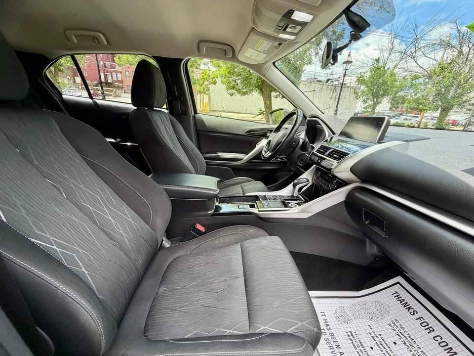 2018 Mitsubishi Eclipse Cross - Image 18 of 18