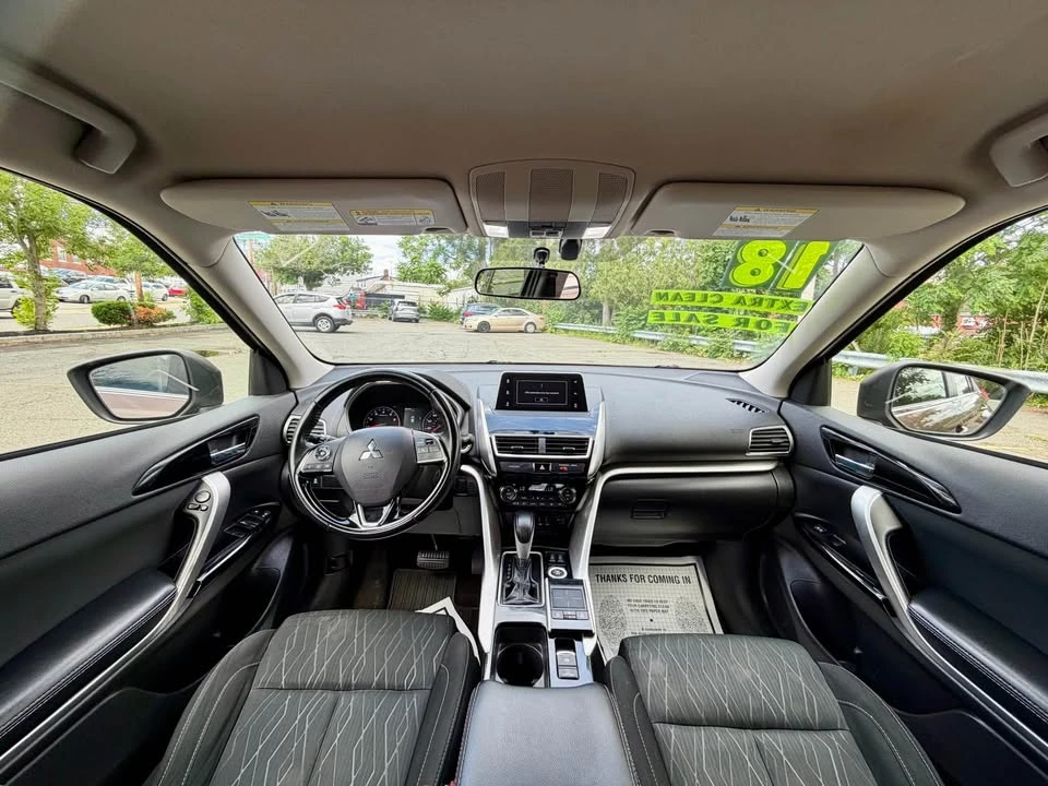 2018 Mitsubishi Eclipse Cross - Image 17 of 18
