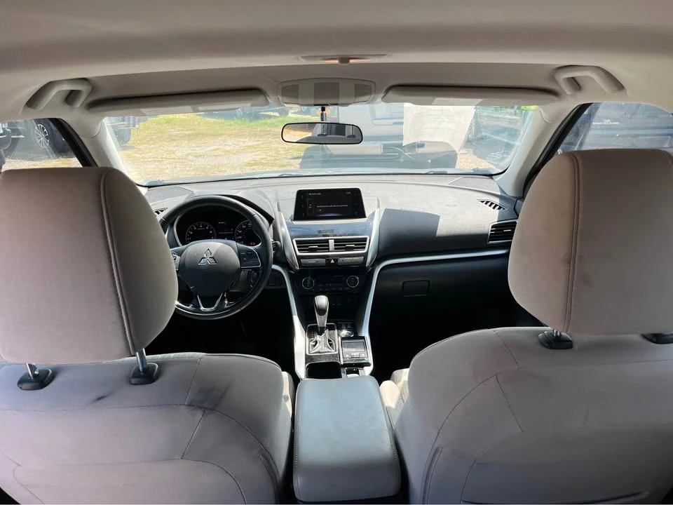 2018 Mitsubishi Eclipse Cross - Image 7 of 10