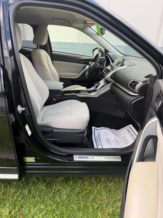 2018 Mitsubishi Eclipse Cross - Image 13 of 15