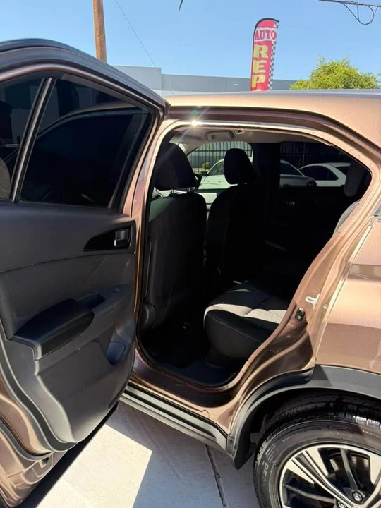 2018 Mitsubishi Eclipse Cross - Image 7 of 12