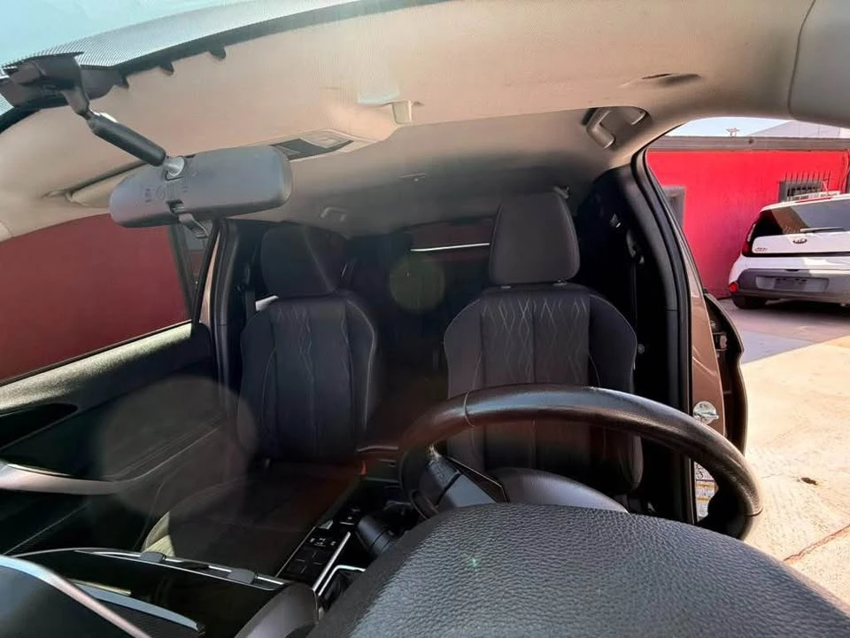 2018 Mitsubishi Eclipse Cross - Image 5 of 12