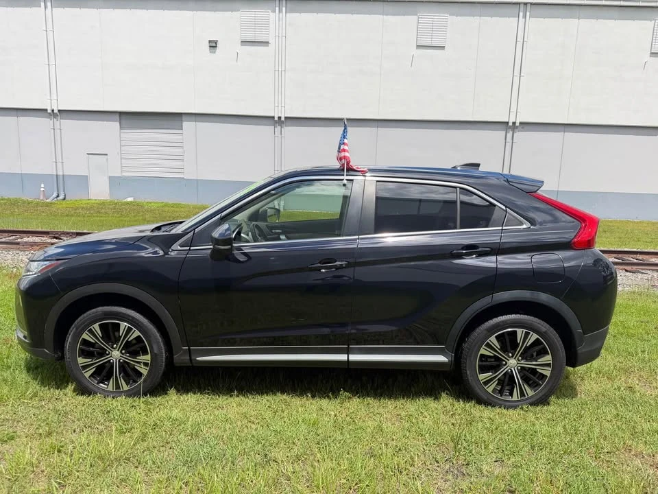 2018 Mitsubishi Eclipse Cross - Image 3 of 15