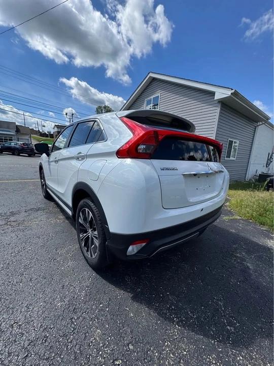 2018 Mitsubishi Eclipse Cross - Image 4 of 15