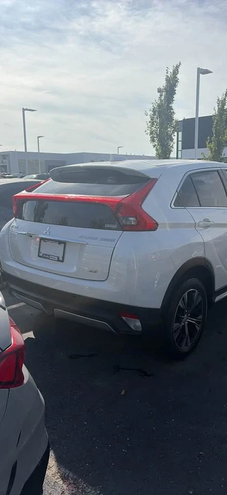 2018 Mitsubishi Eclipse Cross - Image 4 of 10