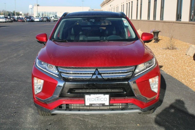 2018 Mitsubishi Eclipse Cross - Image 2 of 12