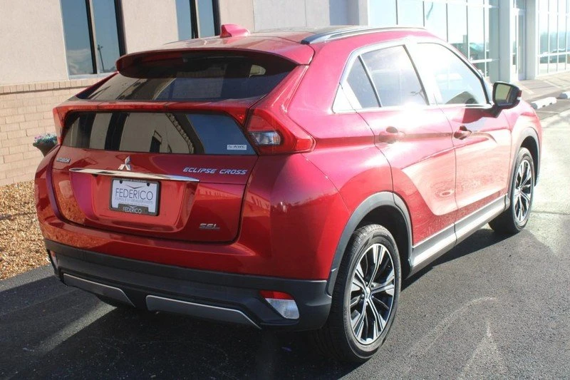 2018 Mitsubishi Eclipse Cross - Image 3 of 12