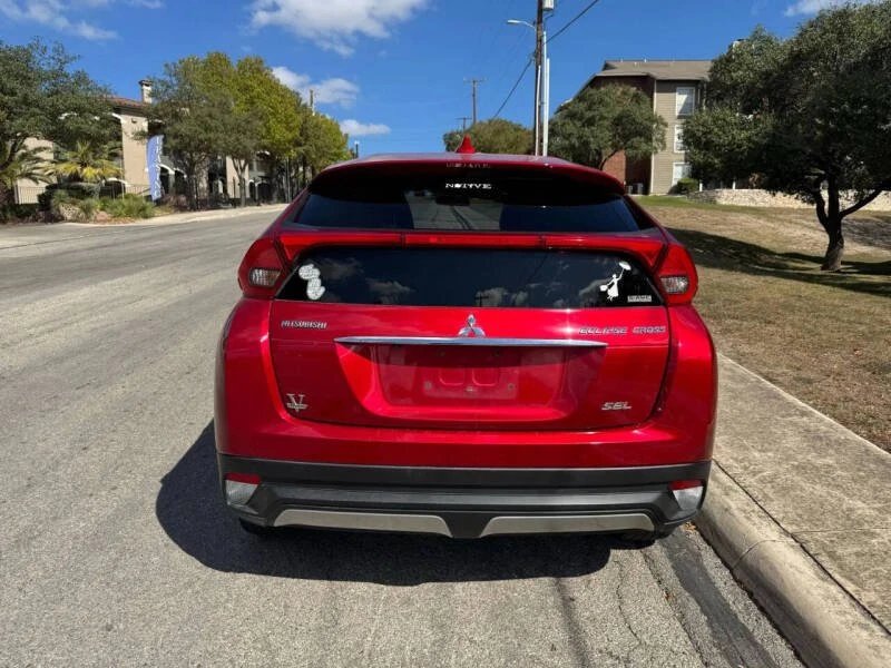 2018 Mitsubishi Eclipse Cross - Image 8 of 8