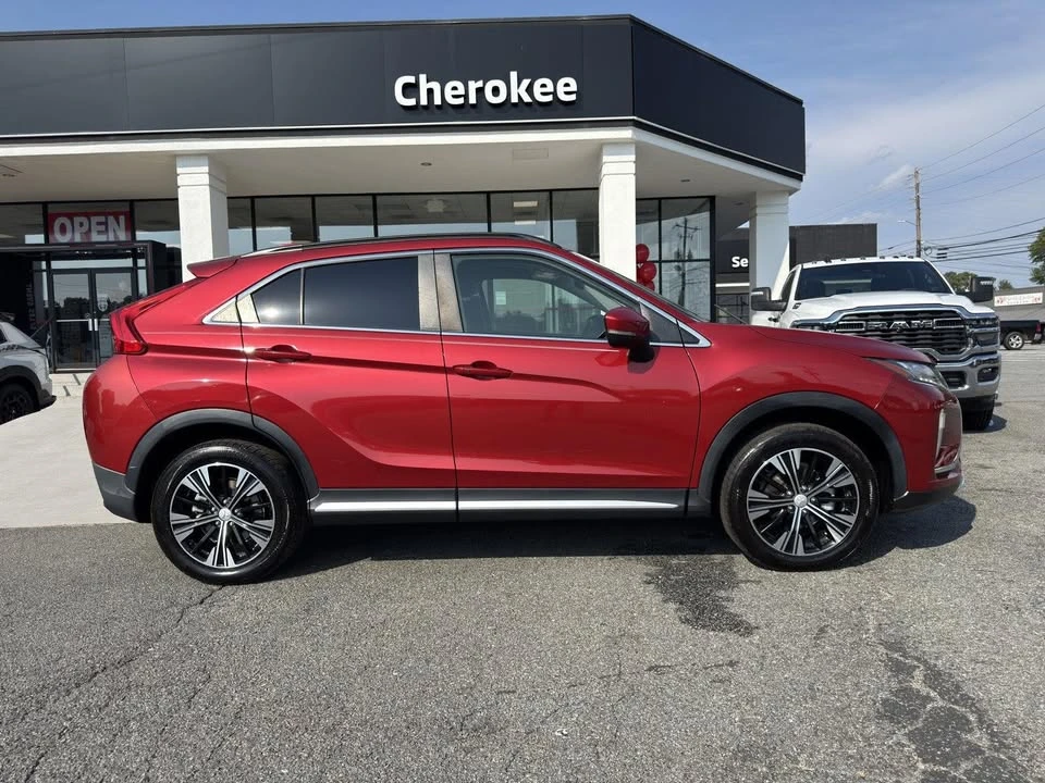 2018 Mitsubishi Eclipse Cross - Image 2 of 20