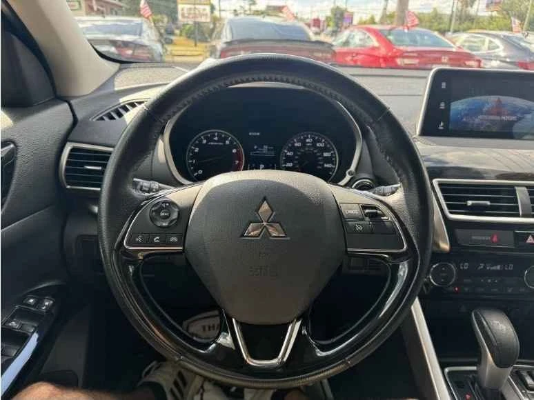 2018 Mitsubishi Eclipse Cross - Image 8 of 8