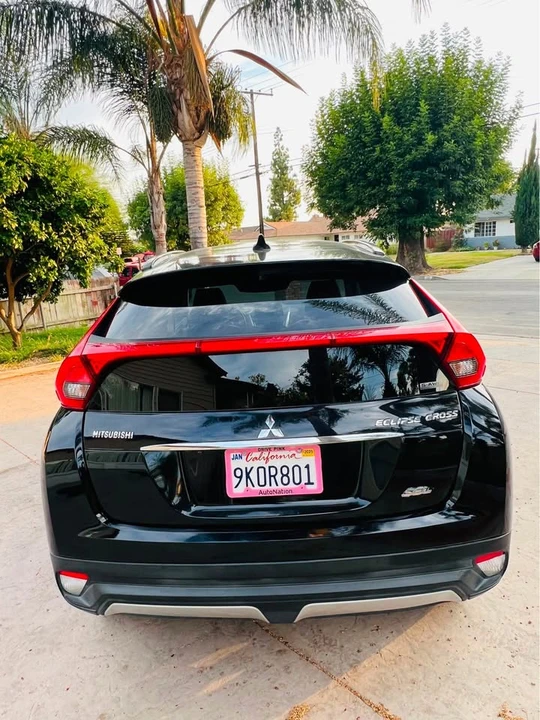 2018 Mitsubishi Eclipse Cross - Image 4 of 9