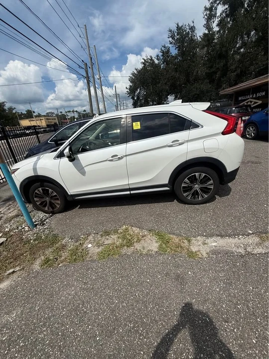 2018 Mitsubishi Eclipse Cross - Image 3 of 12