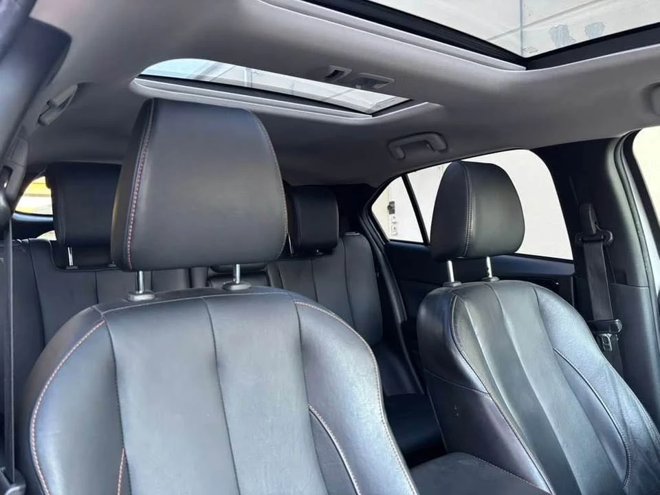 2018 Mitsubishi Eclipse Cross - Image 9 of 14