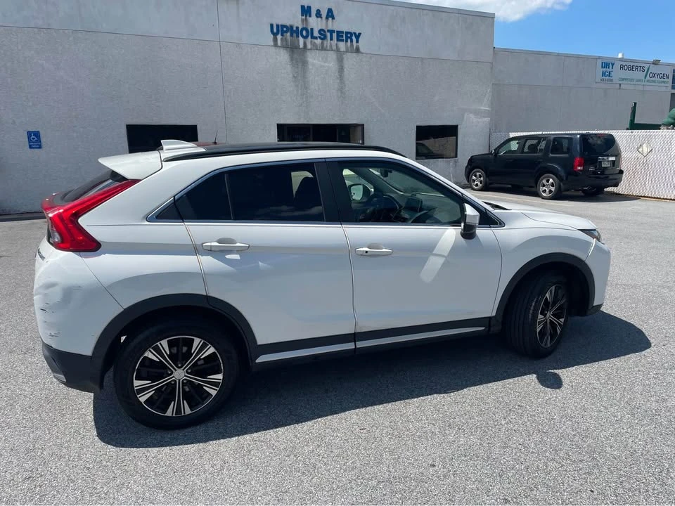 2018 Mitsubishi Eclipse Cross - Image 11 of 20