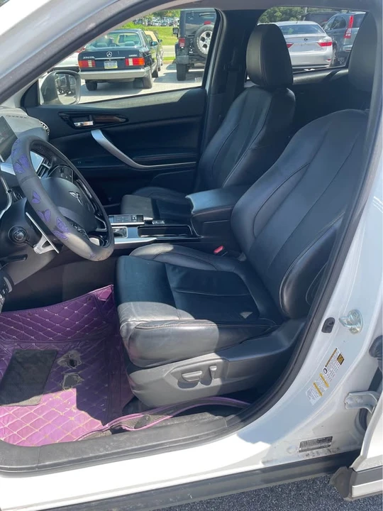 2018 Mitsubishi Eclipse Cross - Image 13 of 20