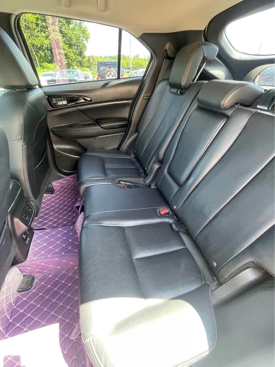 2018 Mitsubishi Eclipse Cross - Image 15 of 20
