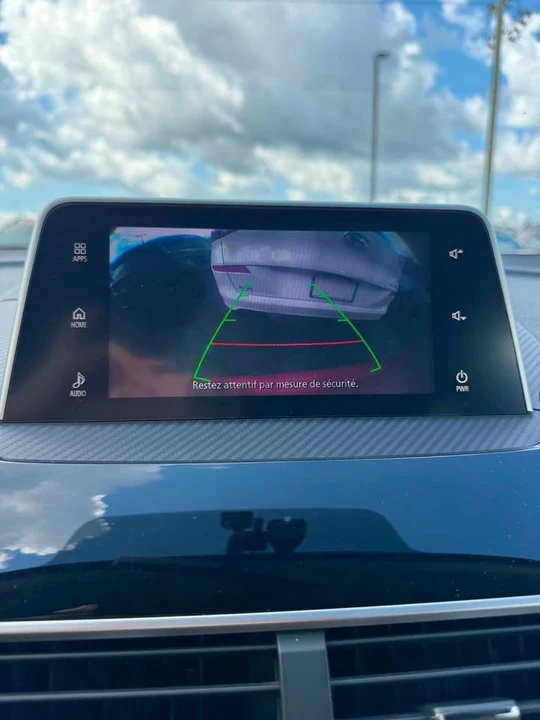 2018 Mitsubishi Eclipse Cross - Image 16 of 20