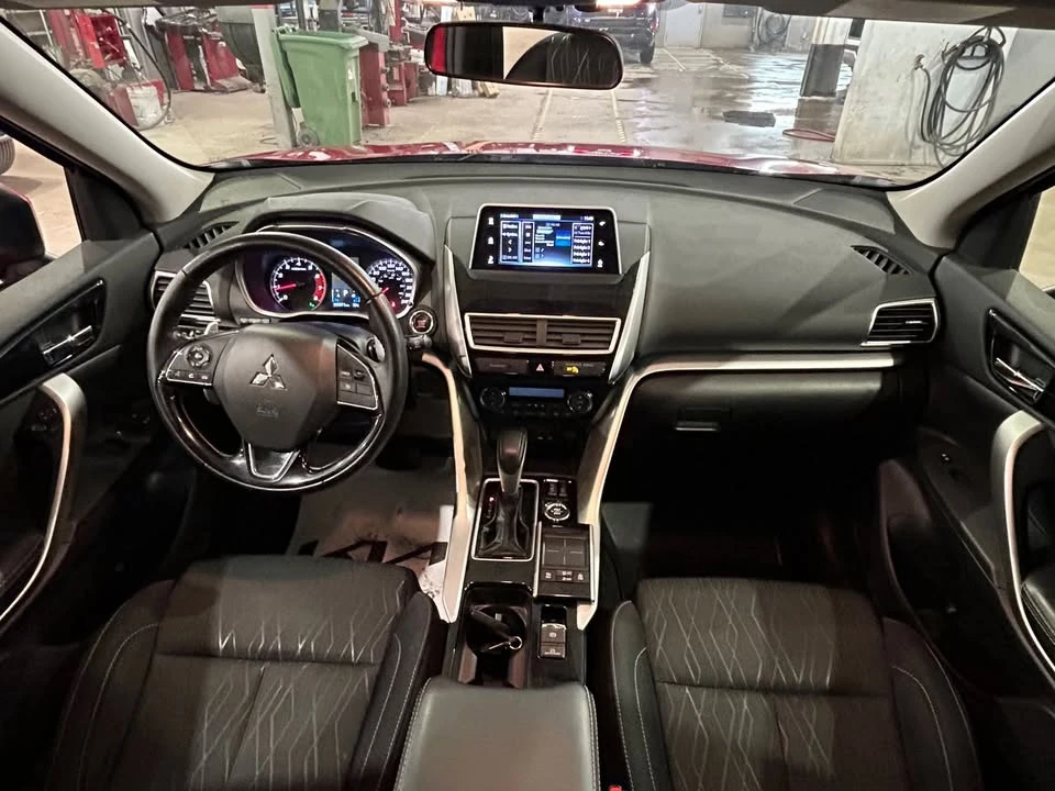 2018 Mitsubishi Eclipse Cross - Image 4 of 20
