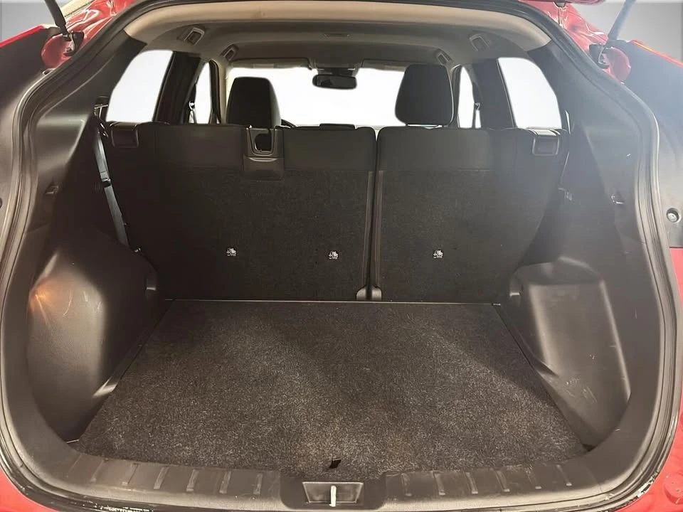 2018 Mitsubishi Eclipse Cross - Image 5 of 15