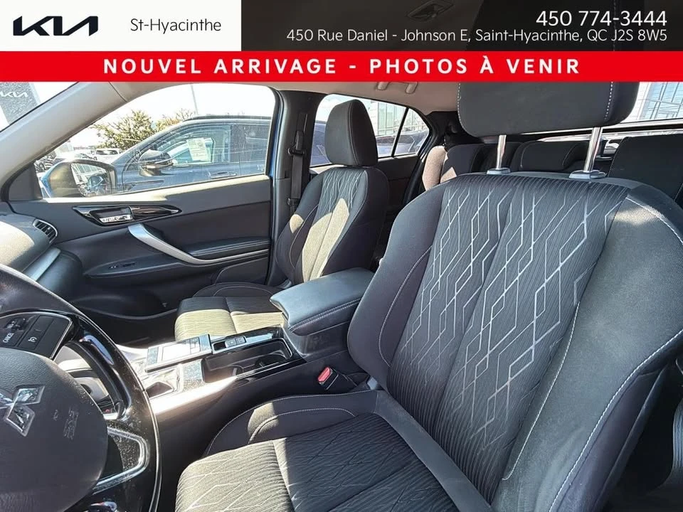 2018 Mitsubishi Eclipse Cross - Image 5 of 6