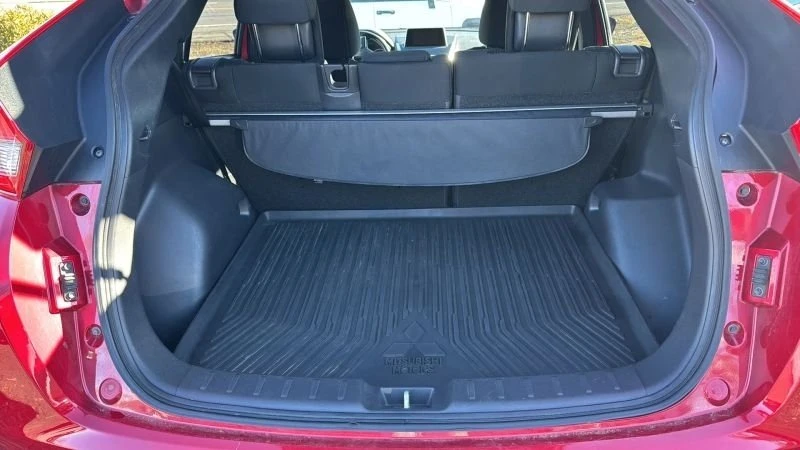 2018 Mitsubishi Eclipse Cross - Image 5 of 7